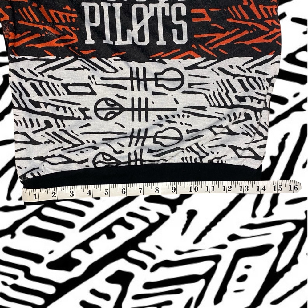 Twenty One Pilots Blurryface Long Sleeve Shirt - Picture 8 of 8